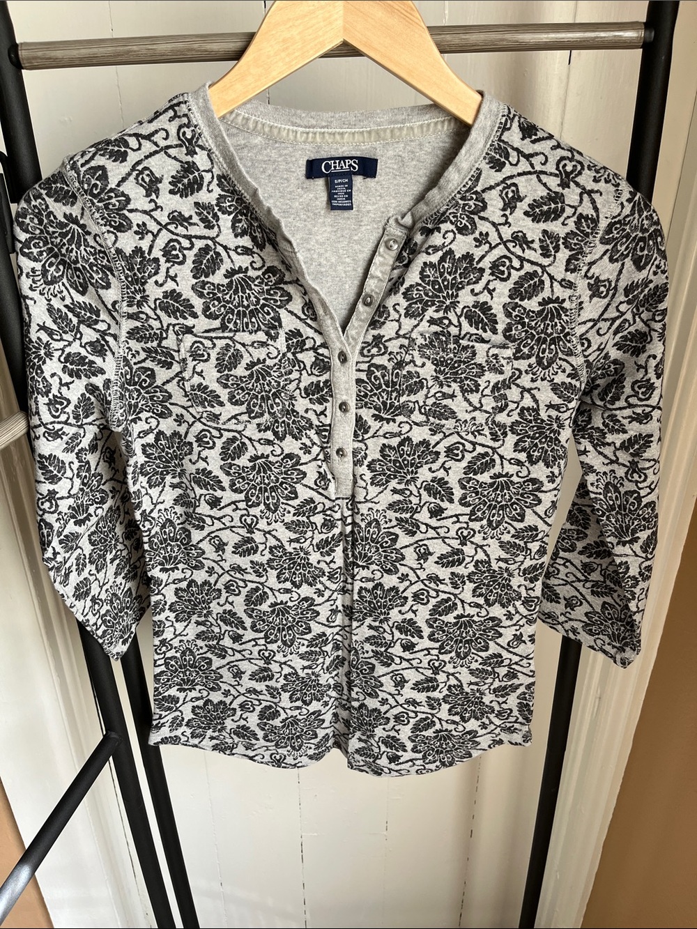 Chaps Gray and Black Floral Button-Front Henley